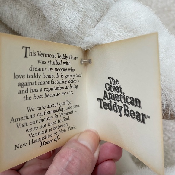 Vintage Vermont Teddy Love Bear 1995 - New with Tags ❤️ - Picture 13 of 14